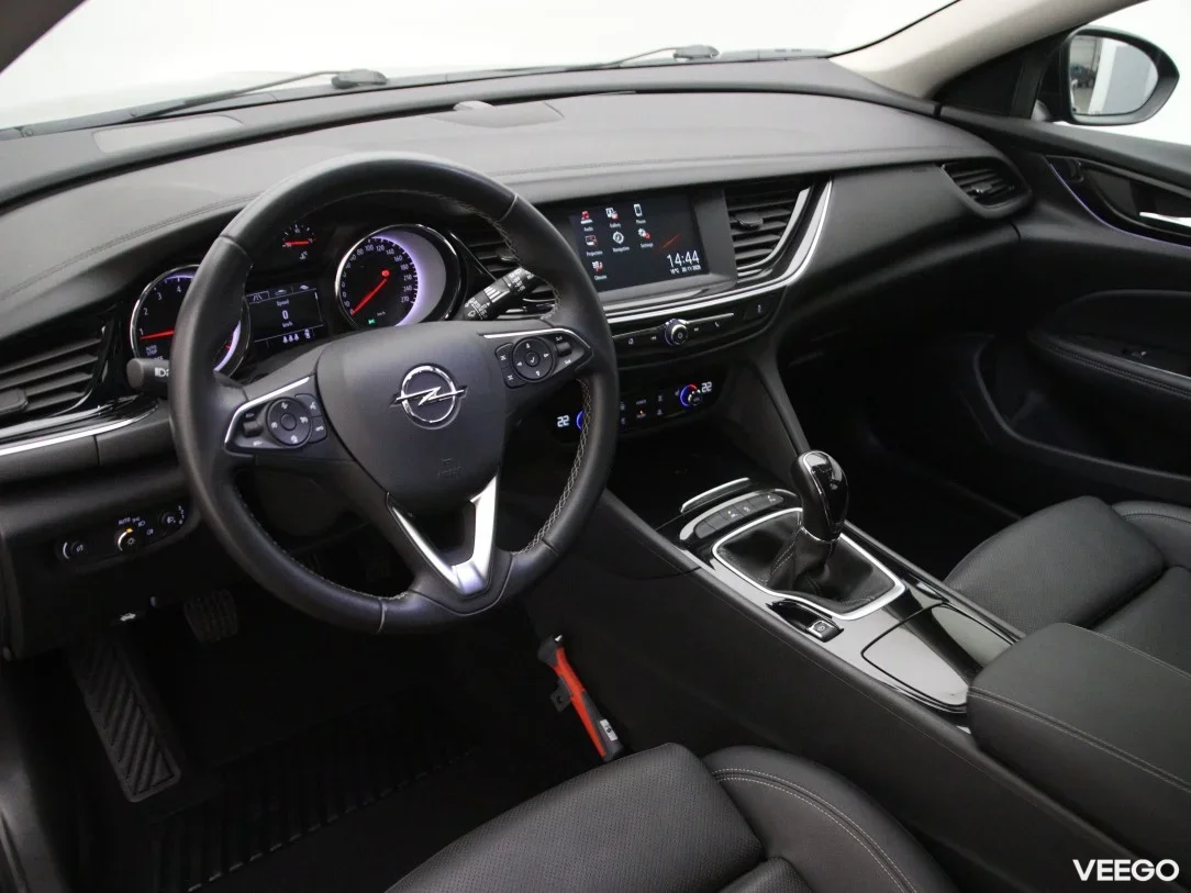 Opel Insignia 1.5 121kW