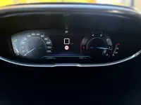 Peugeot 3008 2.0 133kW thumbnail