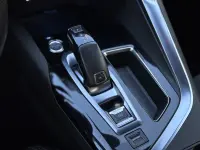 Peugeot 3008 2.0 133kW thumbnail
