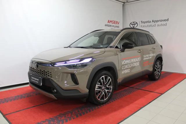 Image of Toyota Corolla Cross Luxury Hybrid FWD 2 98kW