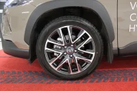 Toyota Corolla Cross Luxury Hybrid FWD 2 98kW thumbnail