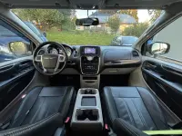 Chrysler Town & Country 3.6 211kW thumbnail