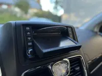 Chrysler Town & Country 3.6 211kW thumbnail