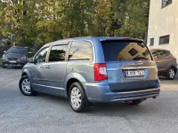 Chrysler Town & Country 3.6 211kW thumbnail