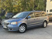 Chrysler Town & Country 3.6 211kW thumbnail