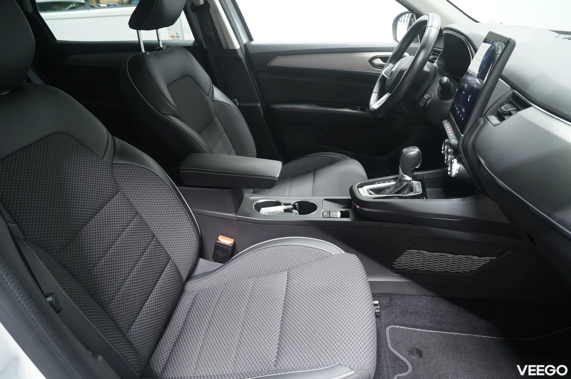 Renault Arkana INTENS 1.6 E-TECH EDC 1.6 69kW