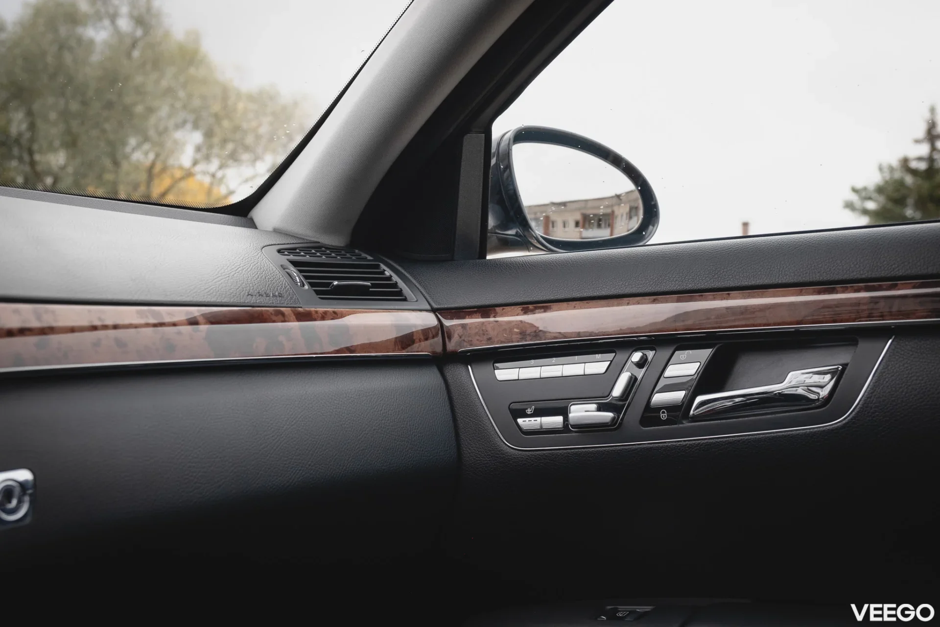 Mercedes-Benz S500 5.5 285kW