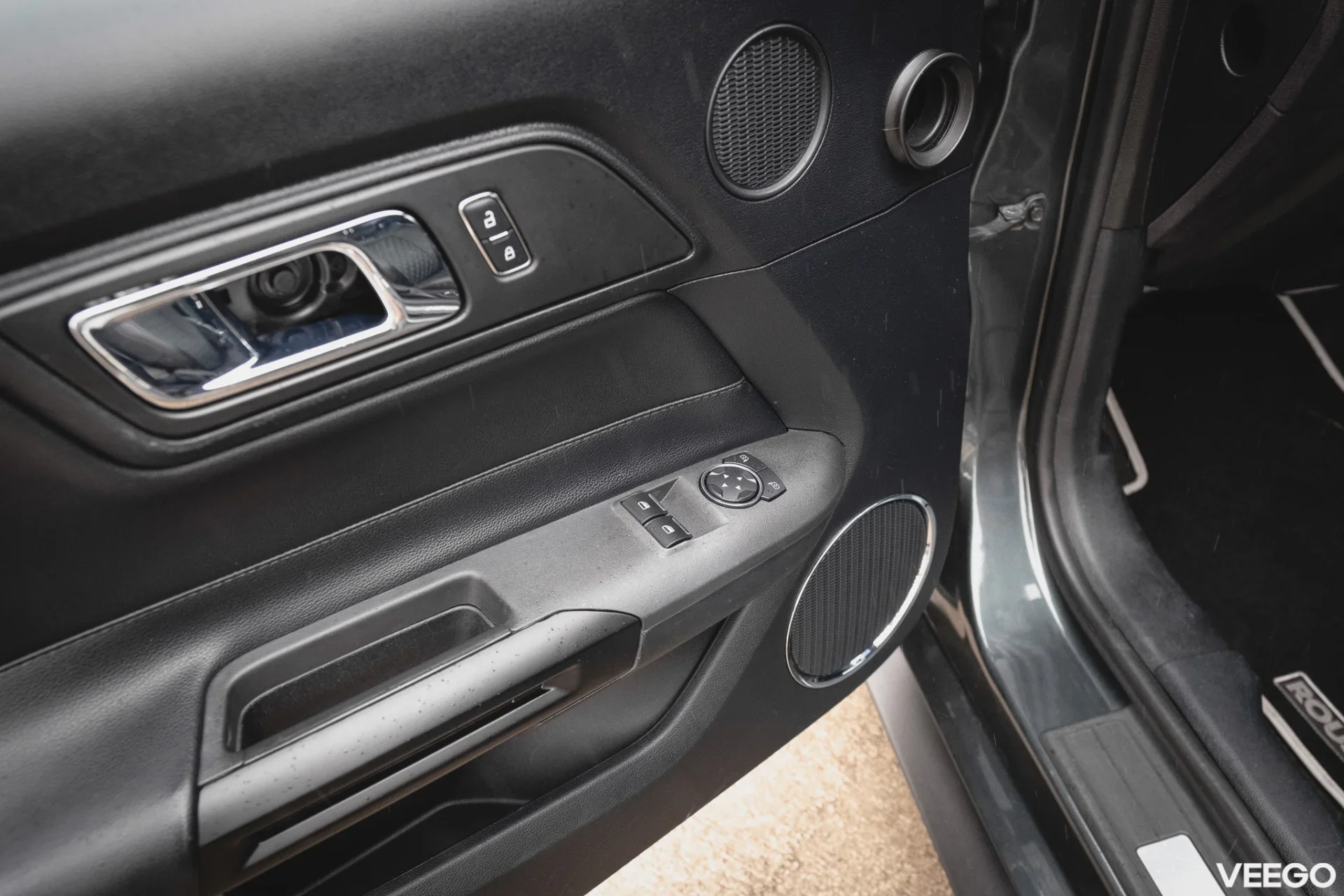 Ford Mustang 5.0 324kW