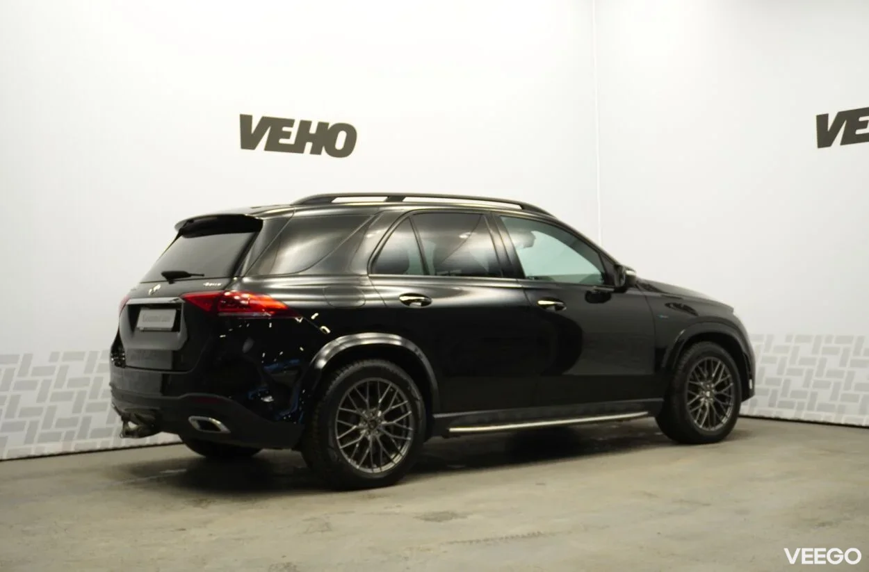 Mercedes-Benz GLE350 de 4Matic AMG Night pakett 2 143kW