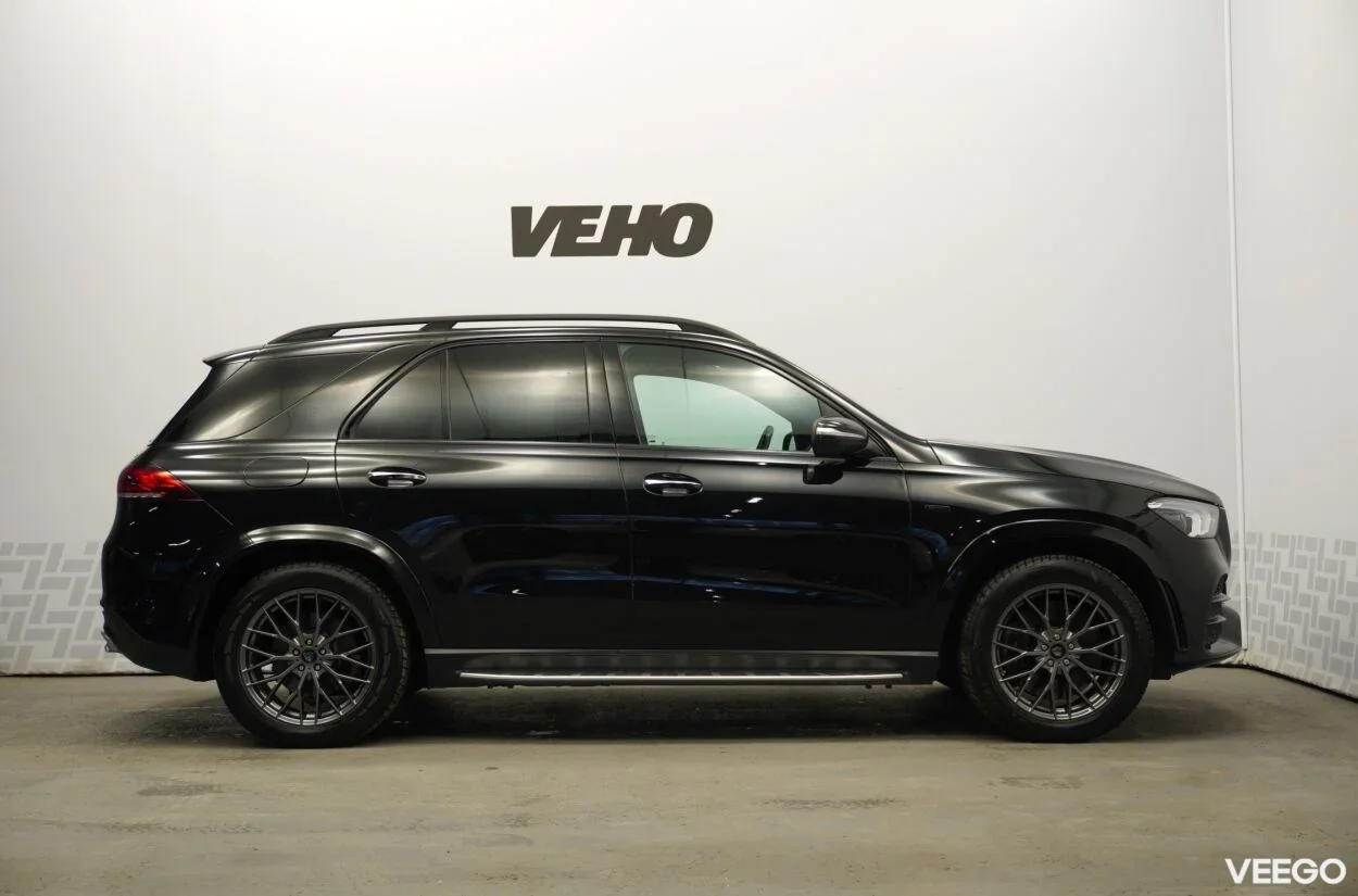 Mercedes-Benz GLE350 de 4Matic AMG Night pakett 2 143kW