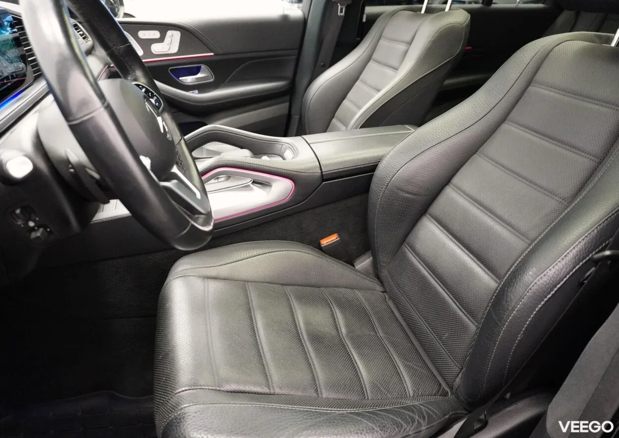 Mercedes-Benz GLE350 de 4Matic AMG Night pakett 2 143kW