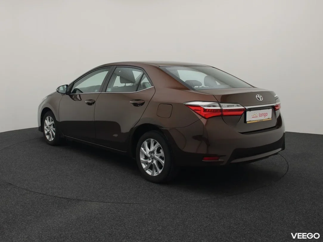 Toyota Corolla 1.6 97kW