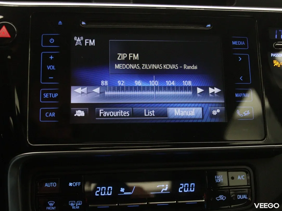 Toyota Corolla 1.6 97kW