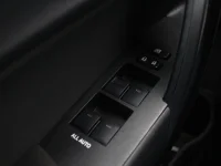 Toyota Corolla 1.6 97kW thumbnail