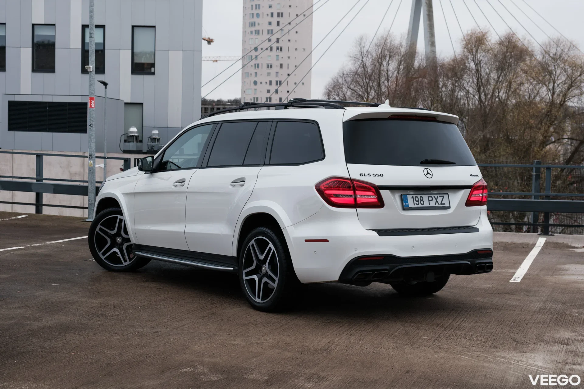 Mercedes-Benz GLS500 4.7 335kW