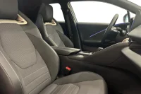 Toyota C-HR Luxury Hybrid 1.8 72kW thumbnail