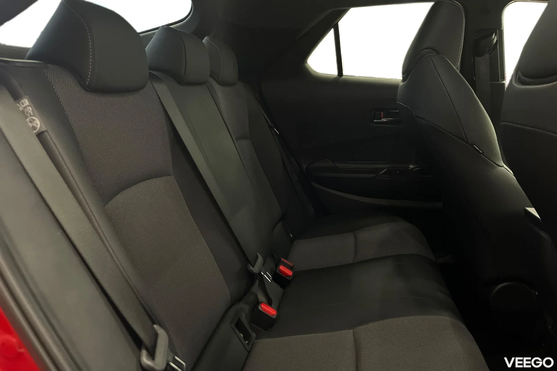 Toyota C-HR Luxury Hybrid 1.8 72kW