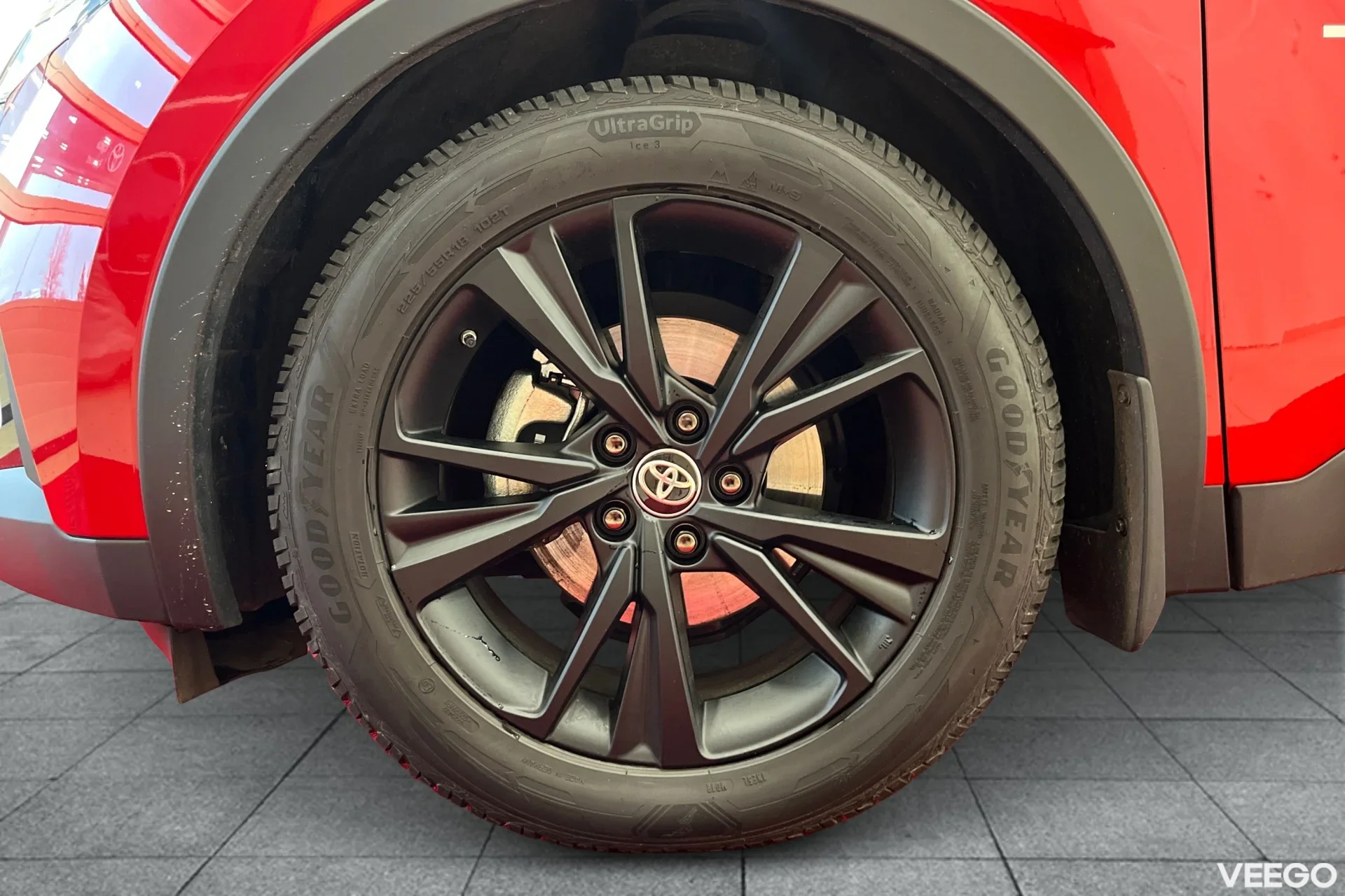 Toyota C-HR Luxury Hybrid 1.8 72kW