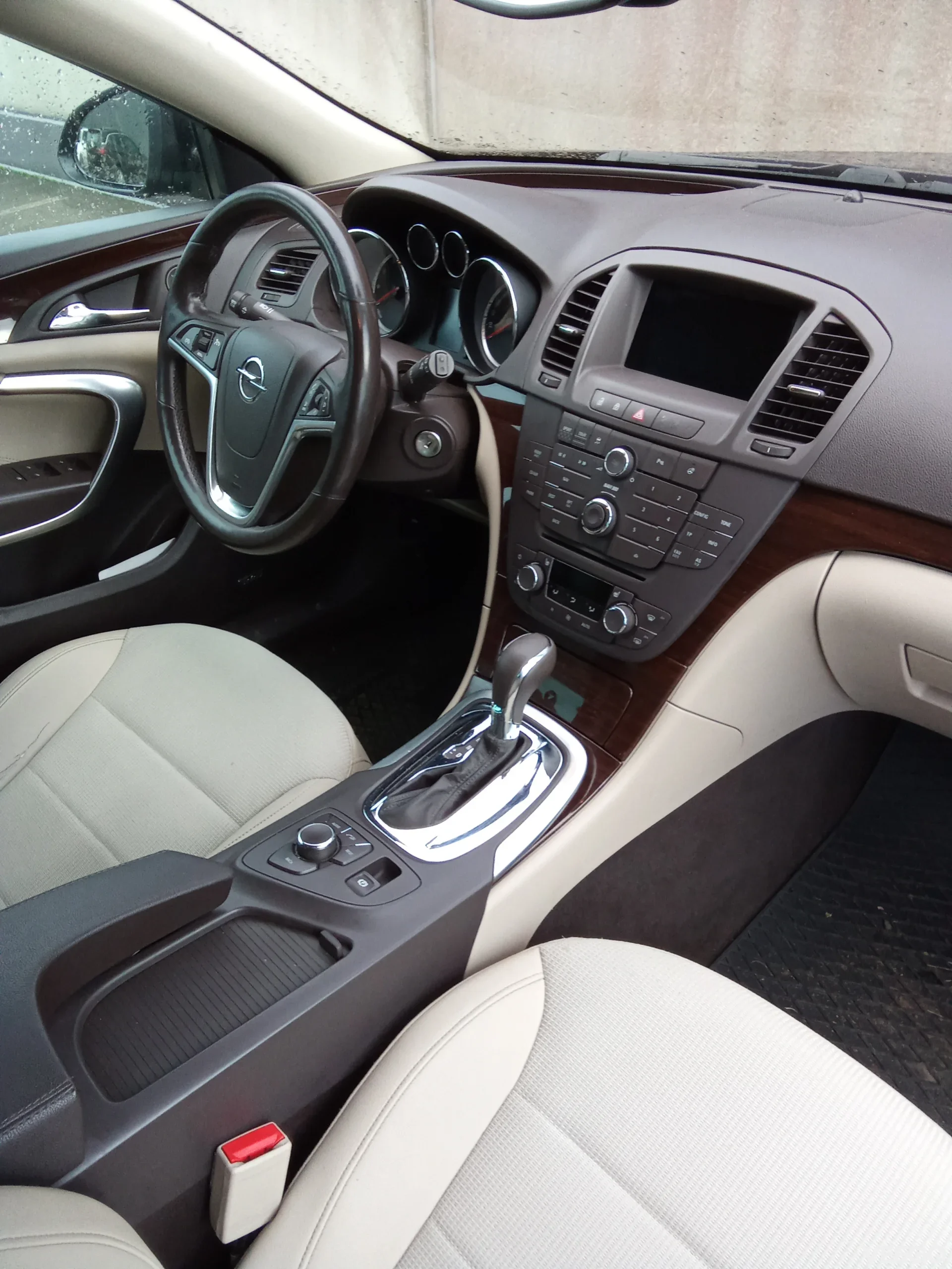 Opel Insignia Sports Tourer Turbo SW 4x4 2.0 184kW