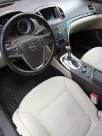 Opel Insignia Sports Tourer Turbo SW 4x4 2.0 184kW thumbnail