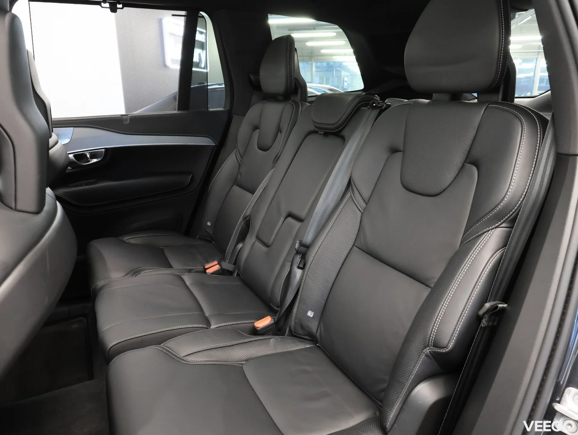 Volvo XC90 B5 AWD R-Desing 173kW