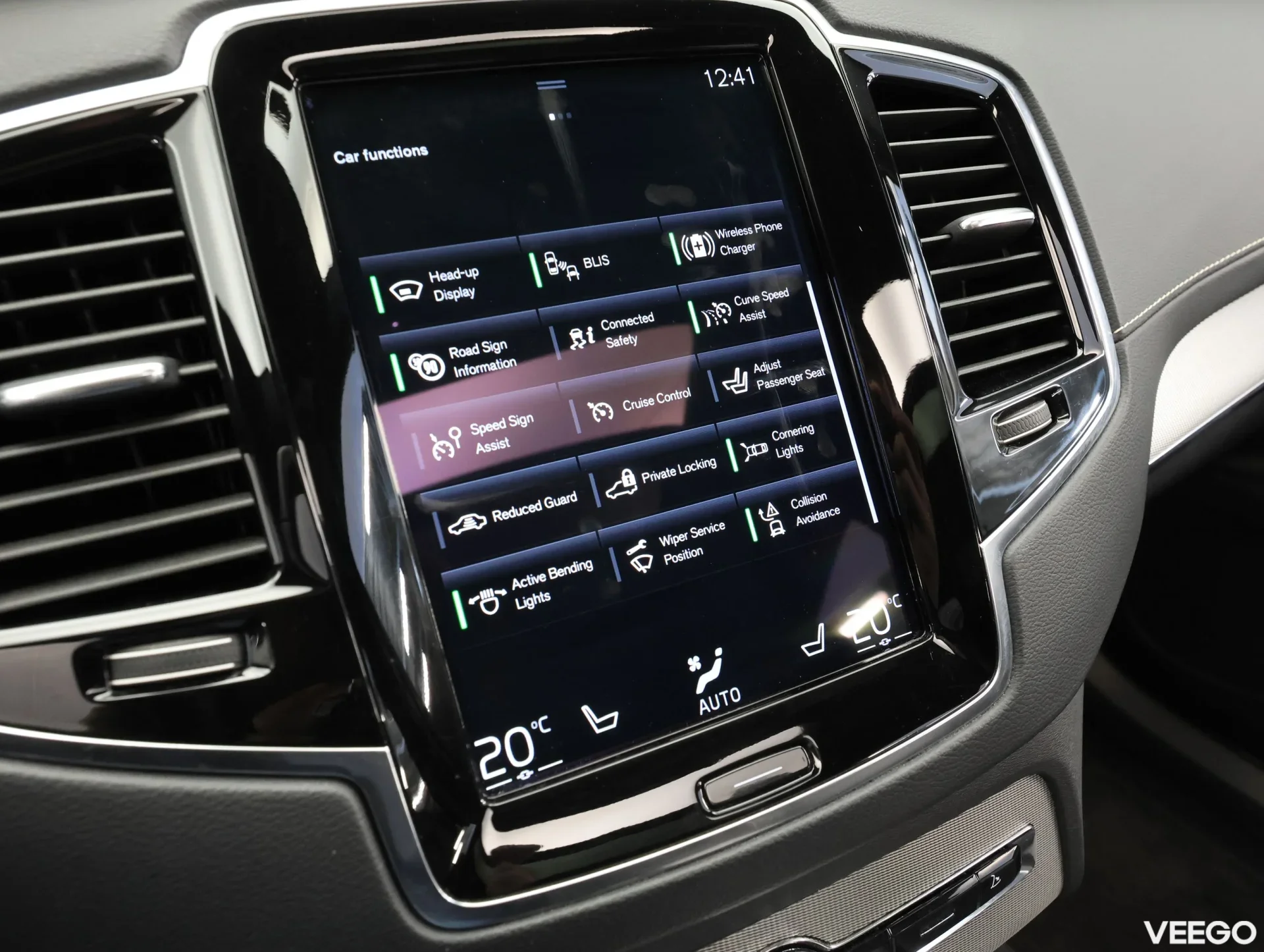 Volvo XC90 B5 AWD R-Desing 173kW