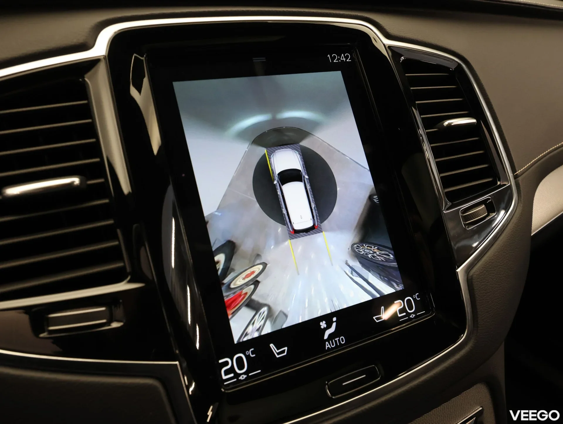 Volvo XC90 B5 AWD R-Desing 173kW