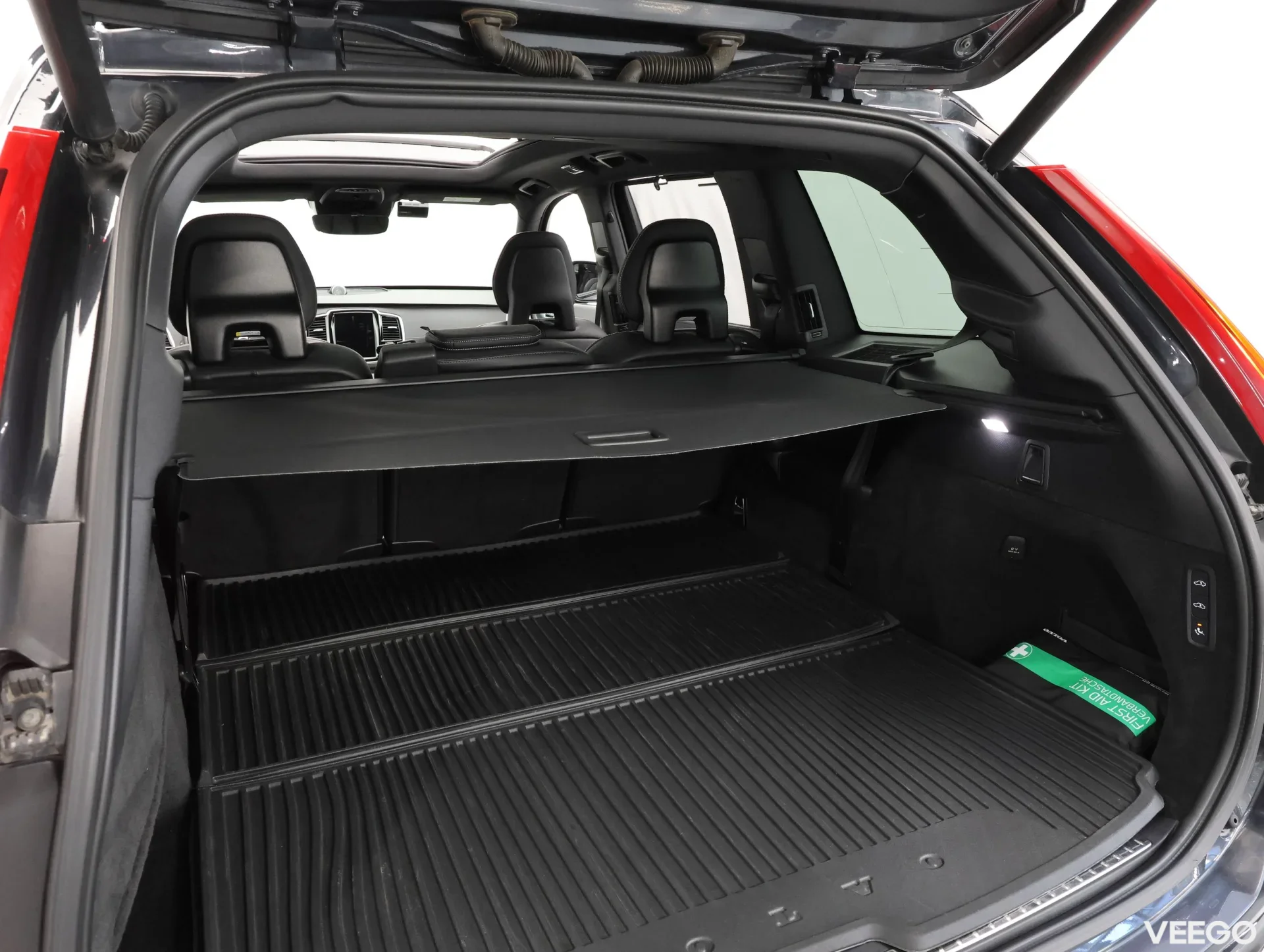 Volvo XC90 B5 AWD R-Desing 173kW