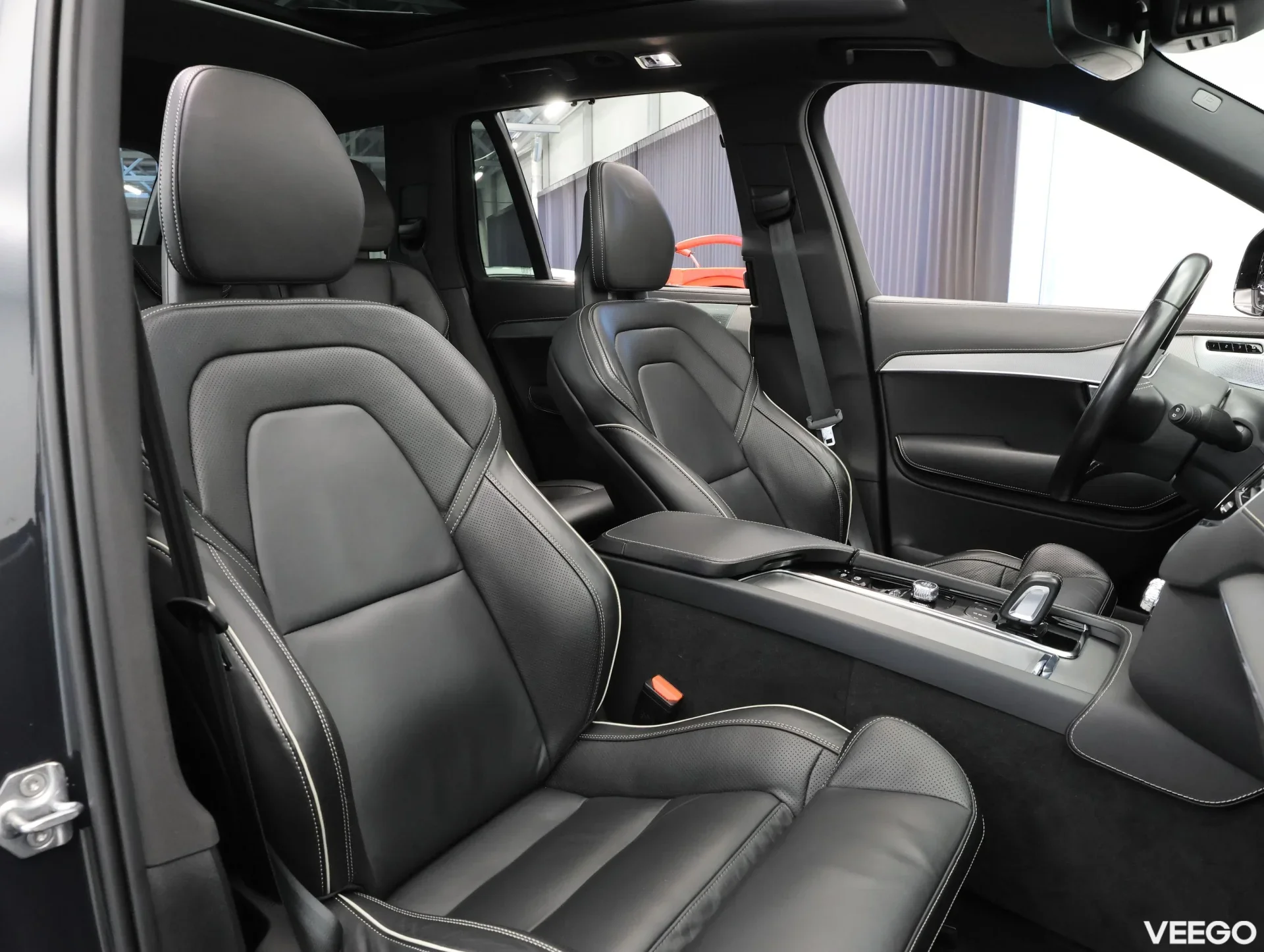 Volvo XC90 B5 AWD R-Desing 173kW