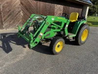 Image of John Deere 300E Esilaadur