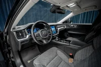 Volvo V60 Recharge T6 AWD 350hk Core Edition P-värmare 257kW thumbnail