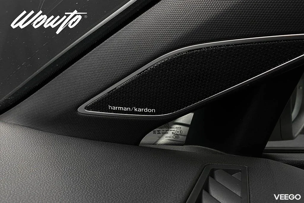 Volkswagen Golf R 2.0 TSI 4M 333HK /Akrapovic /Pano /DCC/H/K 245kW