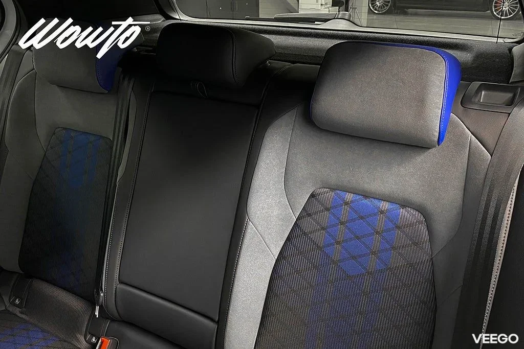 Volkswagen Golf R 2.0 TSI 4M 333HK /Akrapovic /Pano /DCC/H/K 245kW