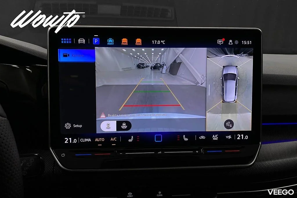 Volkswagen Golf R 2.0 TSI 4M 333HK /Akrapovic /Pano /DCC/H/K 245kW