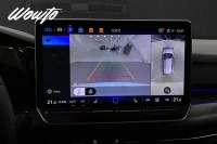 Volkswagen Golf R 2.0 TSI 4M 333HK /Akrapovic /Pano /DCC/H/K 245kW thumbnail