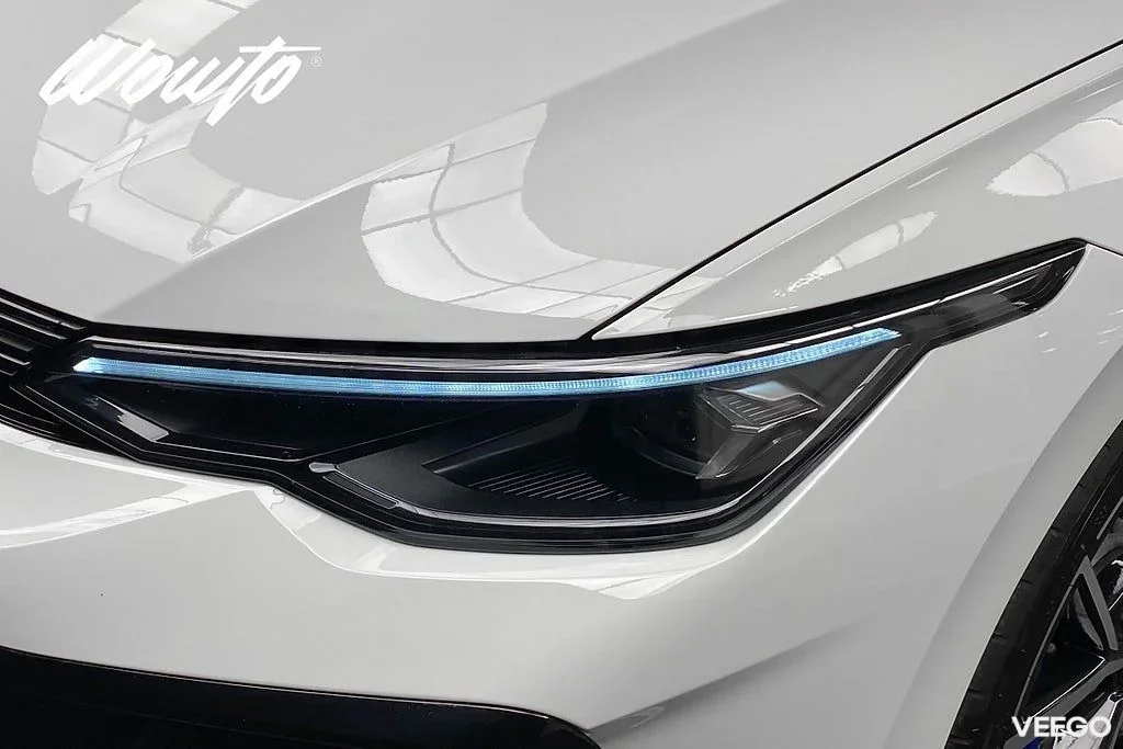 Volkswagen Golf R 2.0 TSI 4M 333HK /Akrapovic /Pano /DCC/H/K 245kW