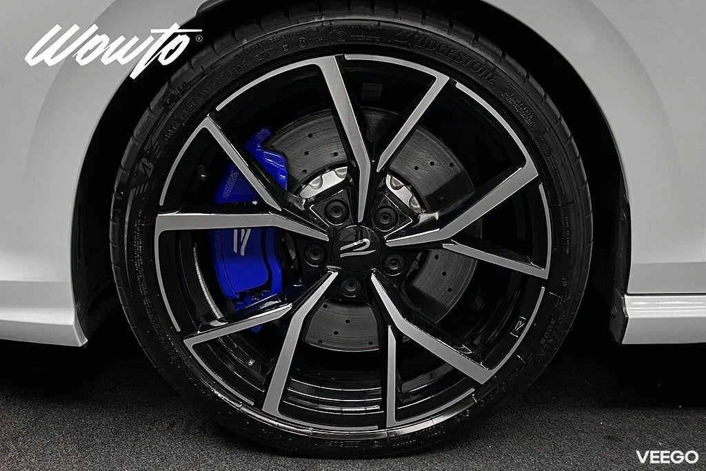 Volkswagen Golf R 2.0 TSI 4M 333HK /Akrapovic /Pano /DCC/H/K 245kW