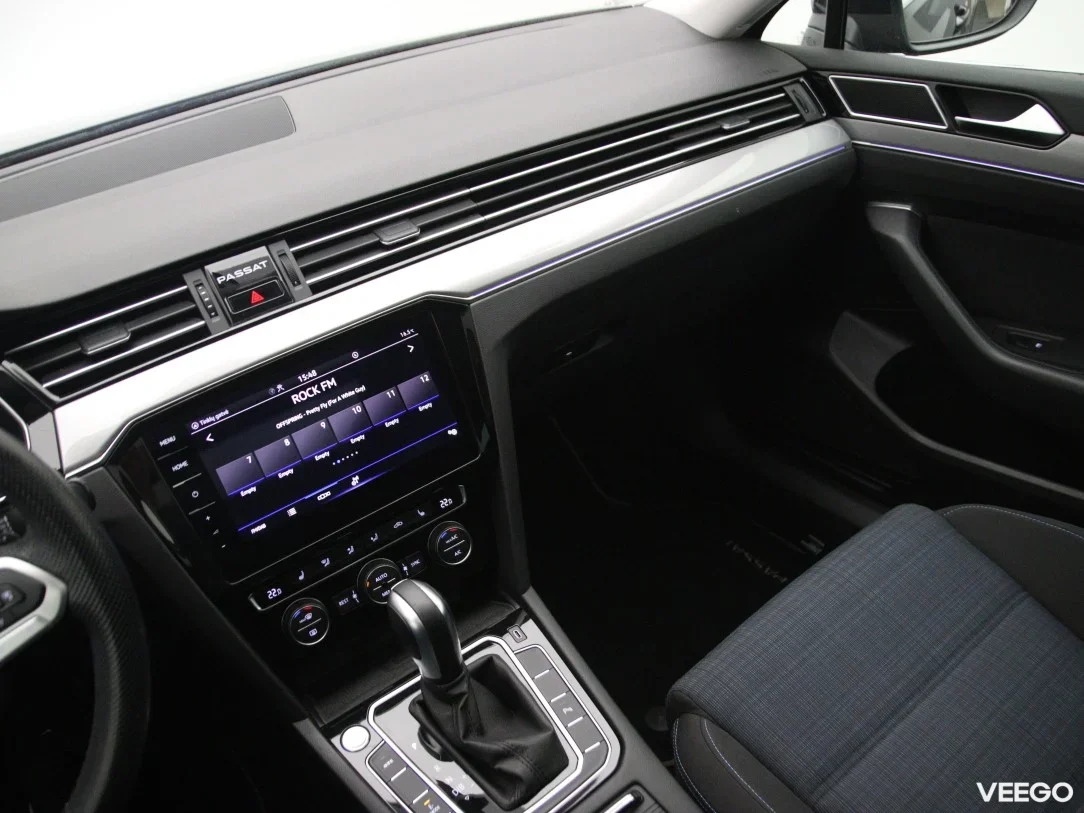 Volkswagen Passat 1.4 115kW