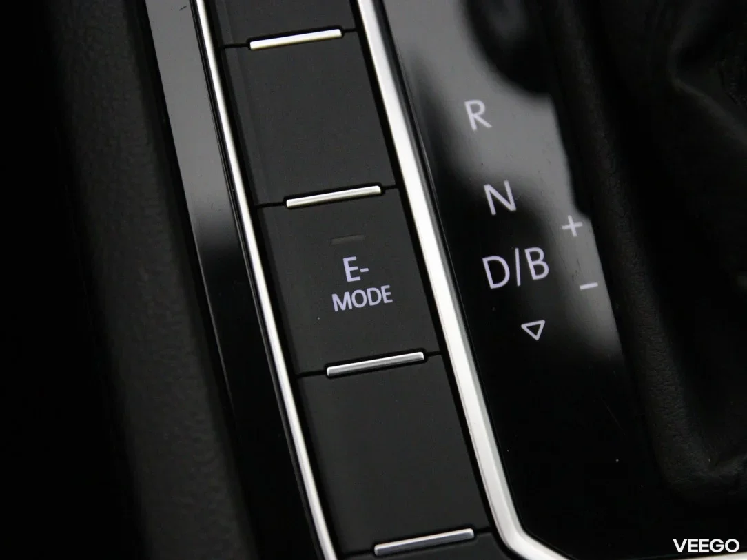 Volkswagen Passat 1.4 115kW