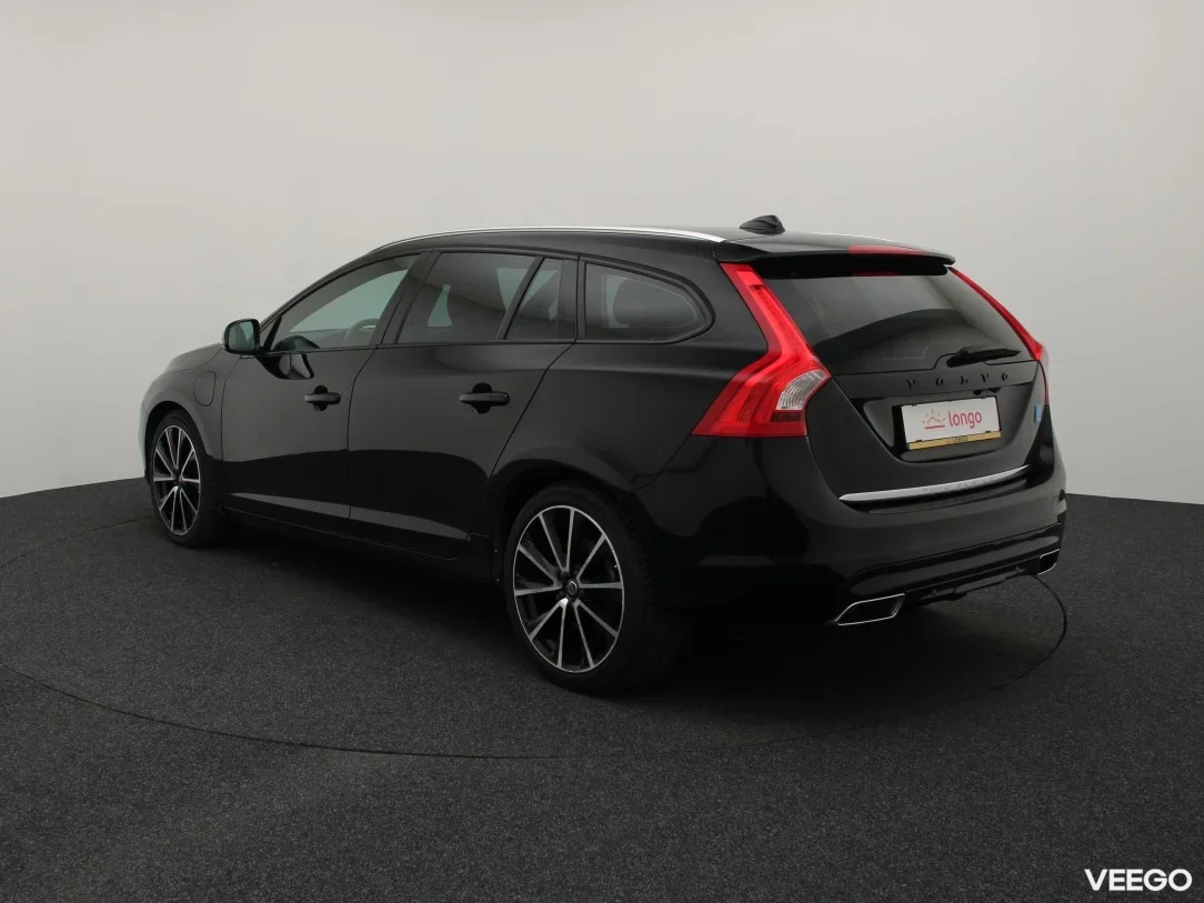 Volvo V60 2.4 162kW