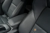 Porsche Macan Turbo Electric 585hk Burmester Hud P-Disp MOMS 430kW thumbnail