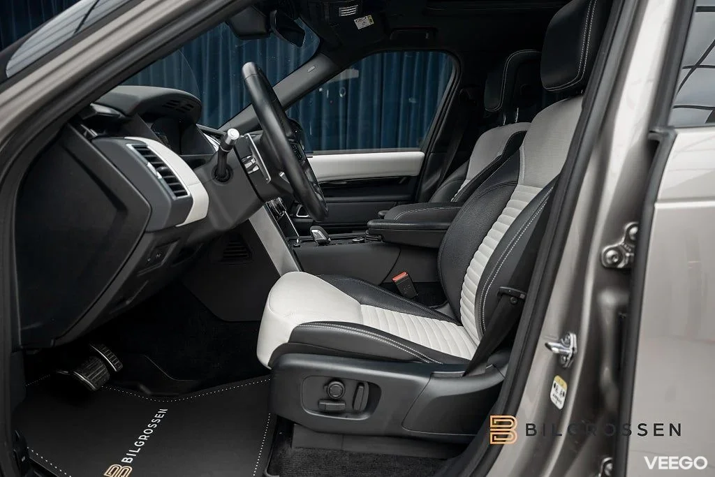 Land Rover Discovery D250 MHEV 249hk R Dynamic Pano 360 183kW