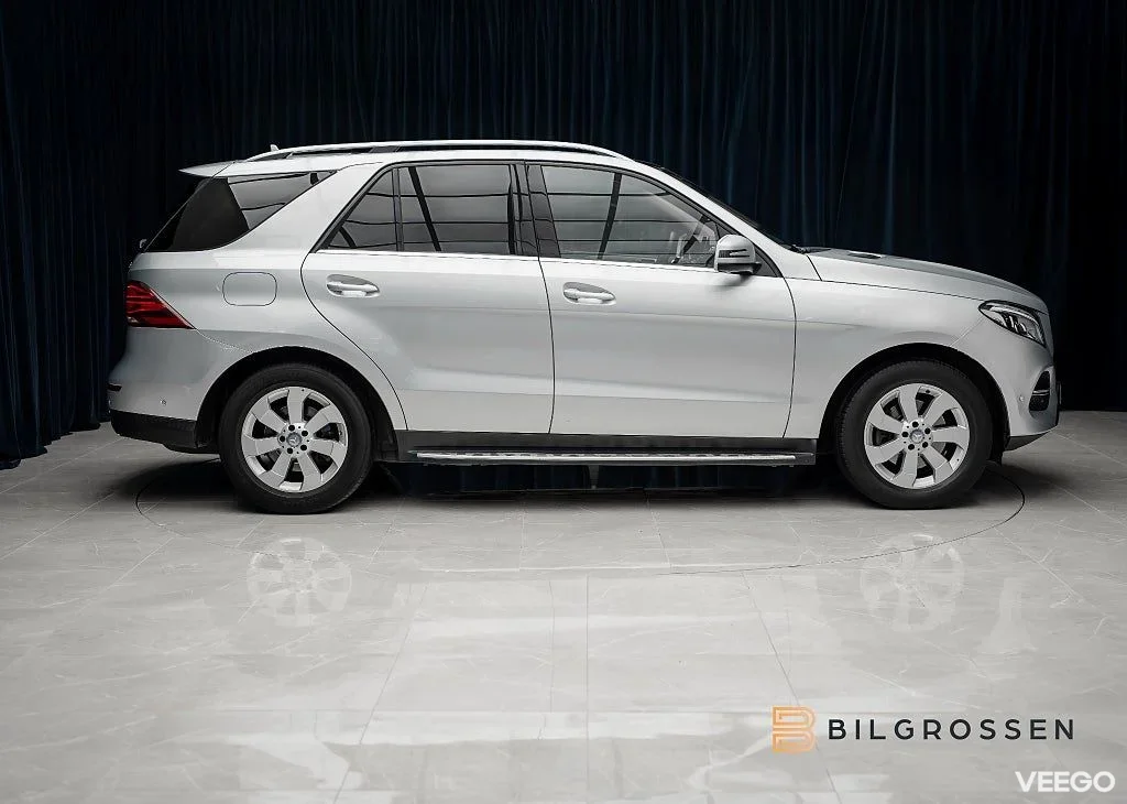 Mercedes-Benz GLE350 350 d 4MATIC Pano H/K 360 Luftfjädring 190kW