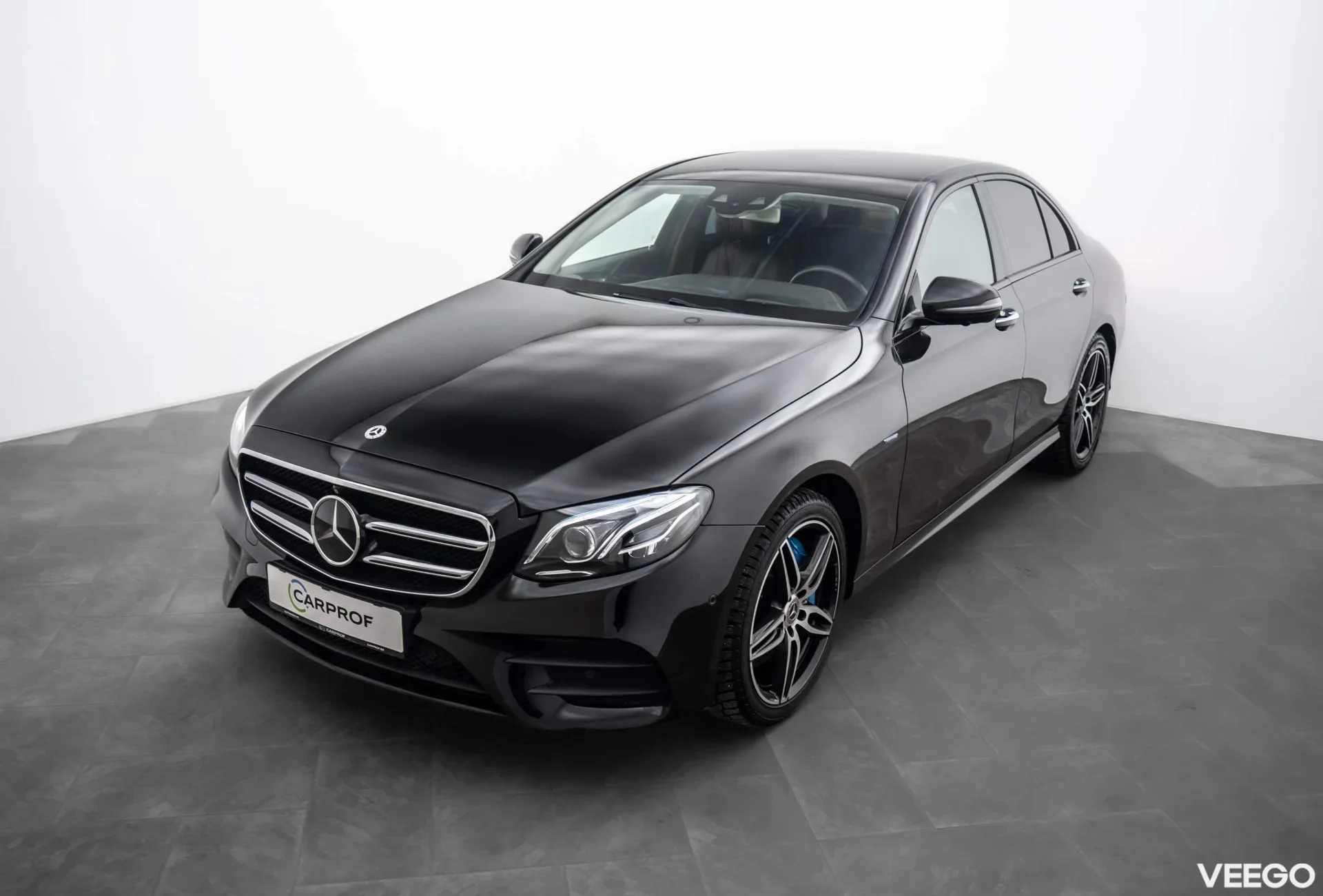 Mercedes-Benz E350 e AMG PHEV 2.0 210kW
