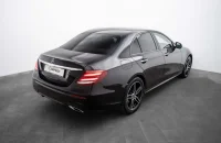Mercedes-Benz E350 e AMG PHEV 2.0 210kW thumbnail