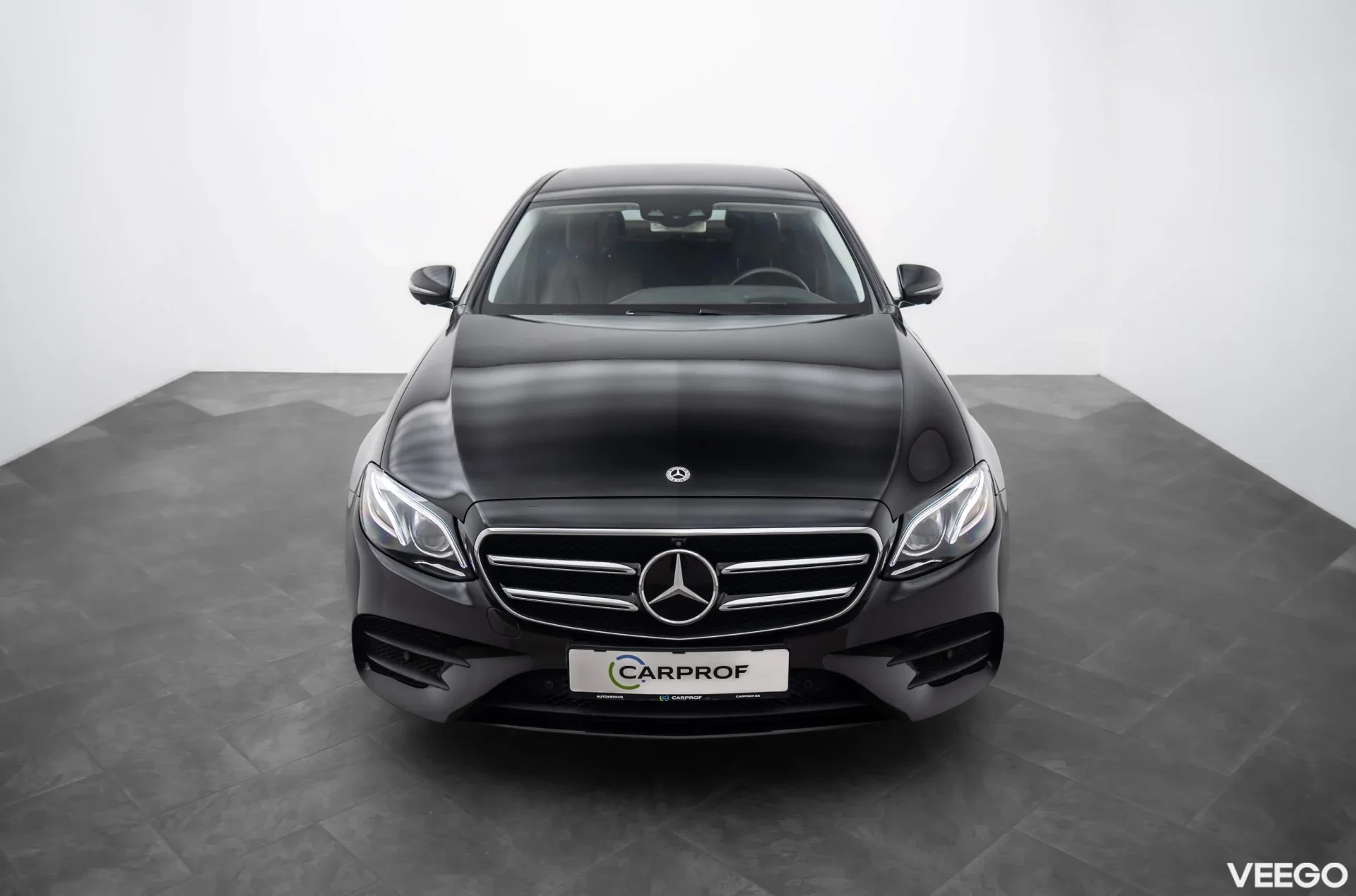 Mercedes-Benz E350 e AMG PHEV 2.0 210kW