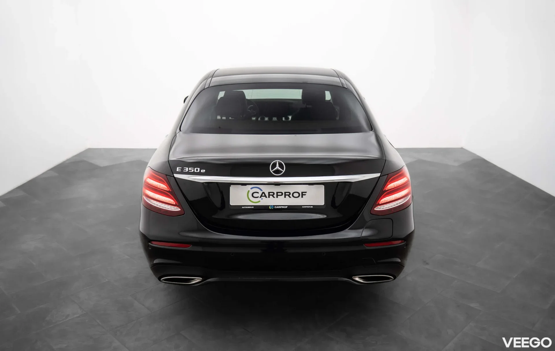 Mercedes-Benz E350 e AMG PHEV 2.0 210kW