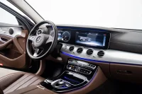 Mercedes-Benz E350 e AMG PHEV 2.0 210kW thumbnail