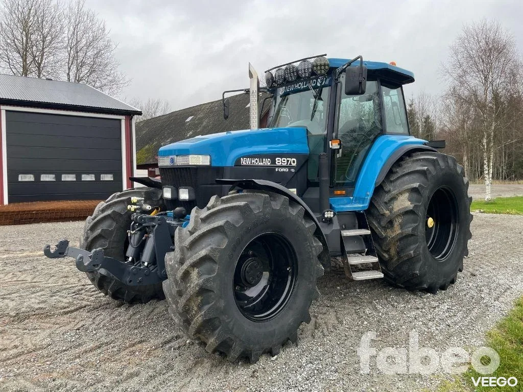 New Holland 8970 177kW