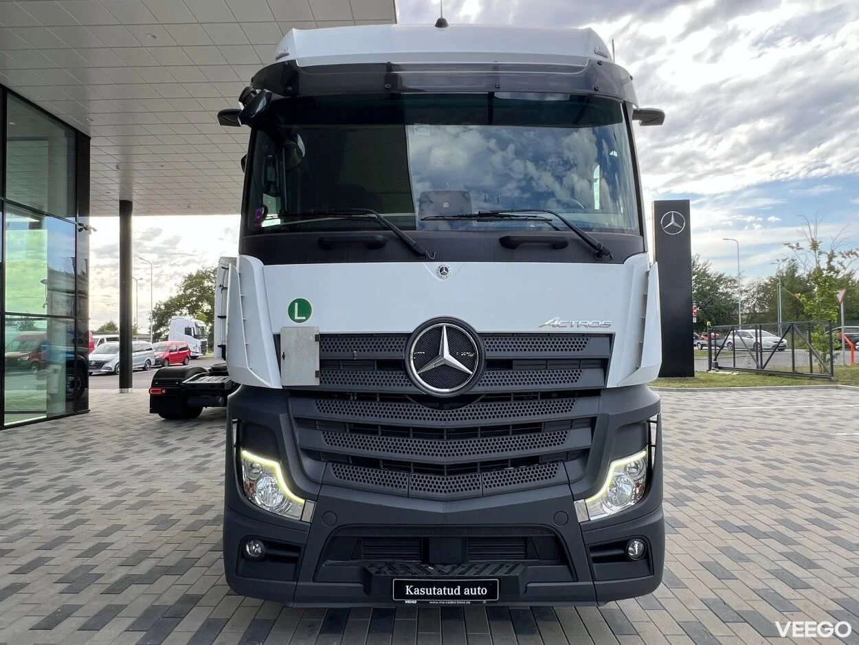 Mercedes-Benz Actros 1845LS BigSpace 12.8 330kW